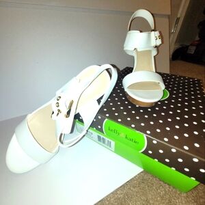 Kelly & Katie White Sandals with Gold Accents. NWOT